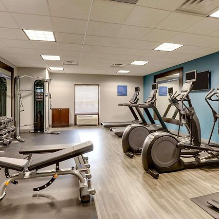 Hampton Inn & Suites Indianapolis-Airport Екстер'єр фото