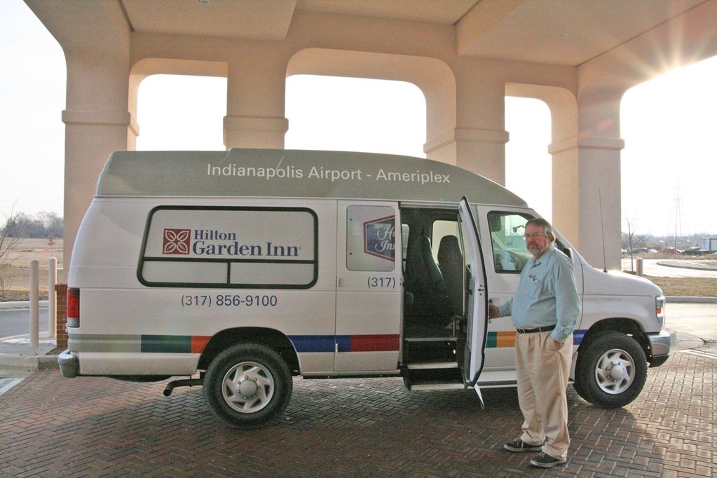 Hampton Inn & Suites Indianapolis-Airport Зручності фото